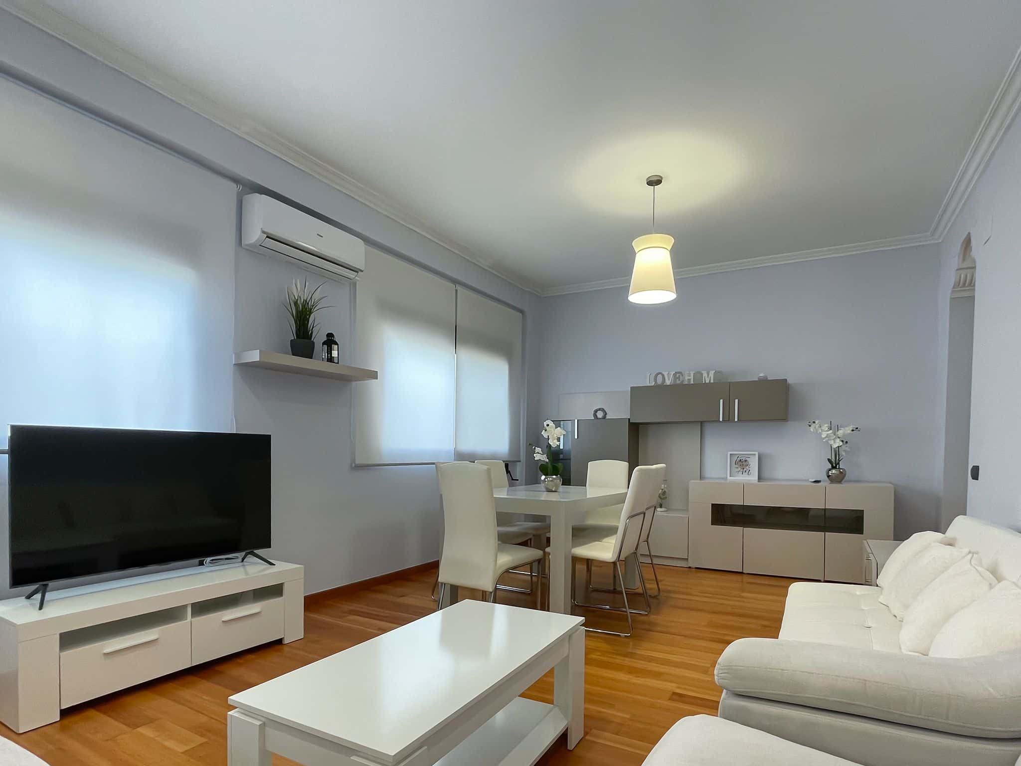 Appartement dans Avinguda de Gaspar Aguilar, Valencia pour 89 m² avec 2 chambres