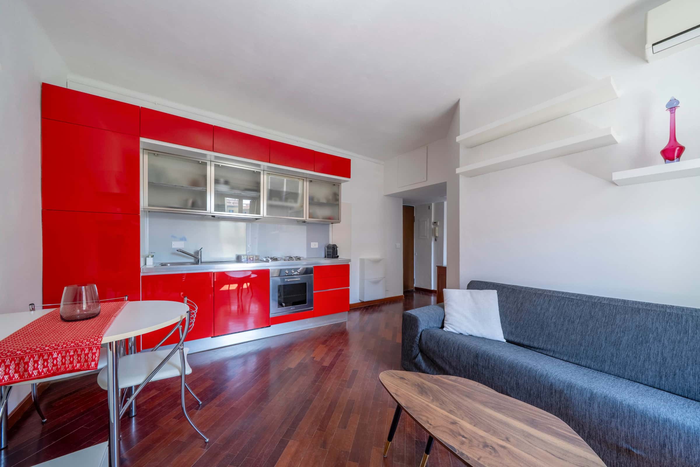 Apartment Milan, 1 bed — photo 13