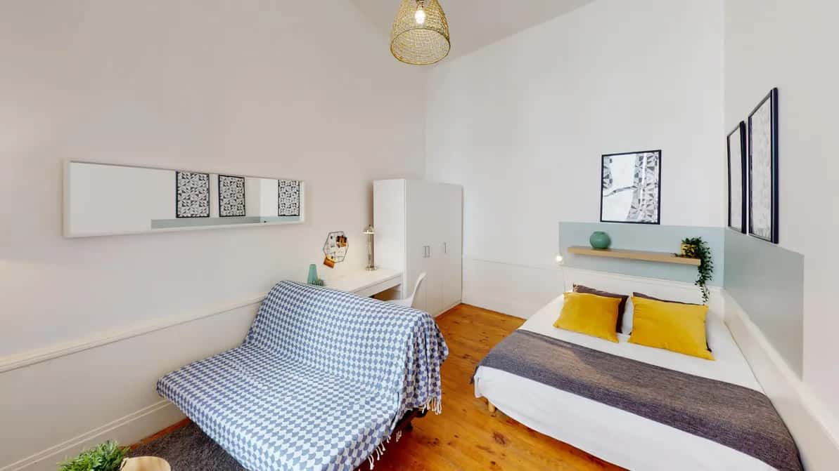 Quarto em Rue de la Poulaillerie, Lyon para 93 m² com 4 quartos