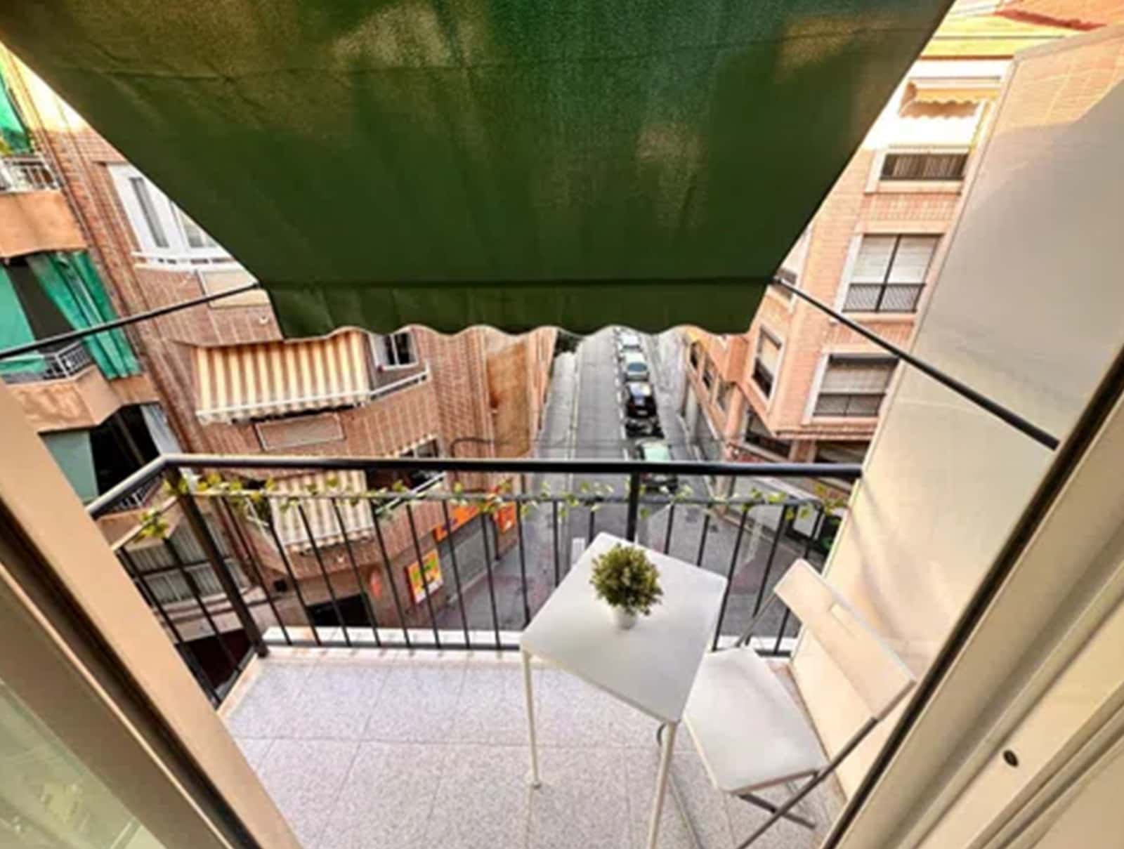 Habitación en Carrer Garbinet, Alicante