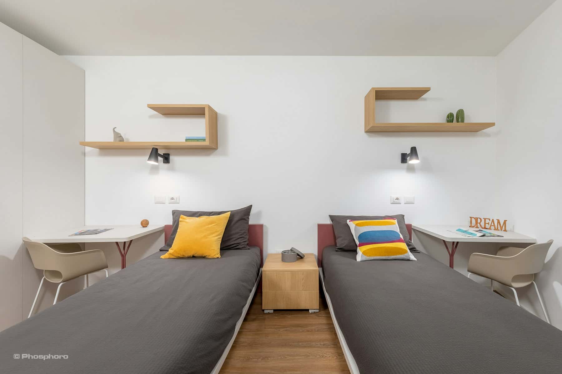 Room for 120 m² with 8 bedrooms