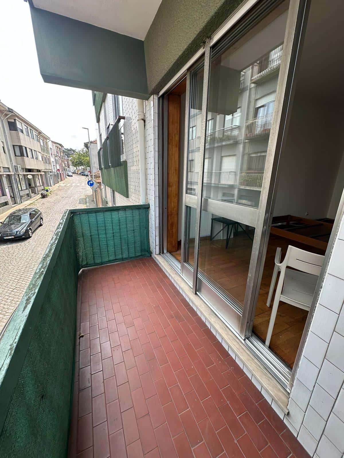 En-suite room in a 4-bedroom apartment in Porto - Room 4