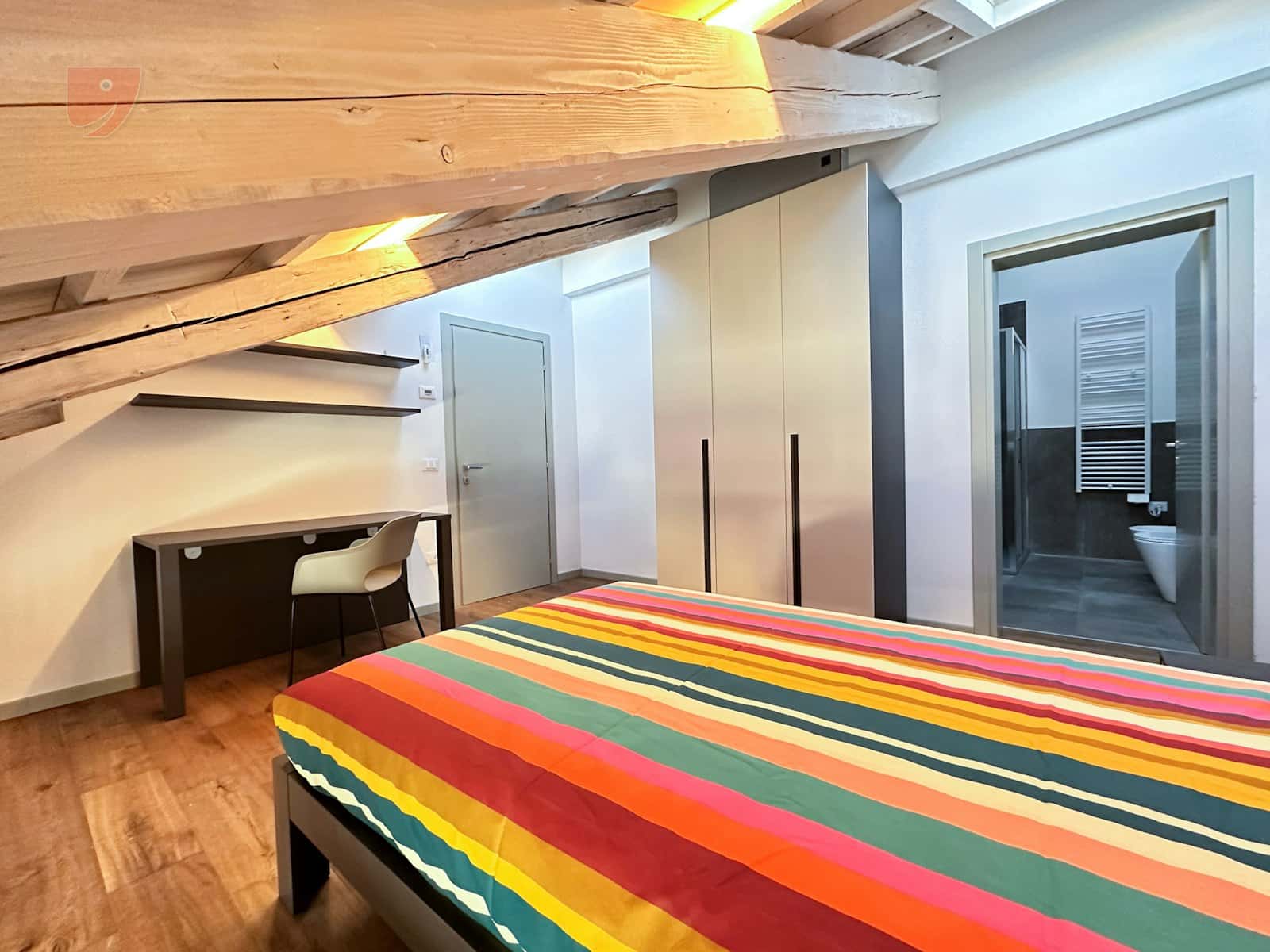 Room in Via Montebello, Ferrara for 140 m² with 5 bedrooms