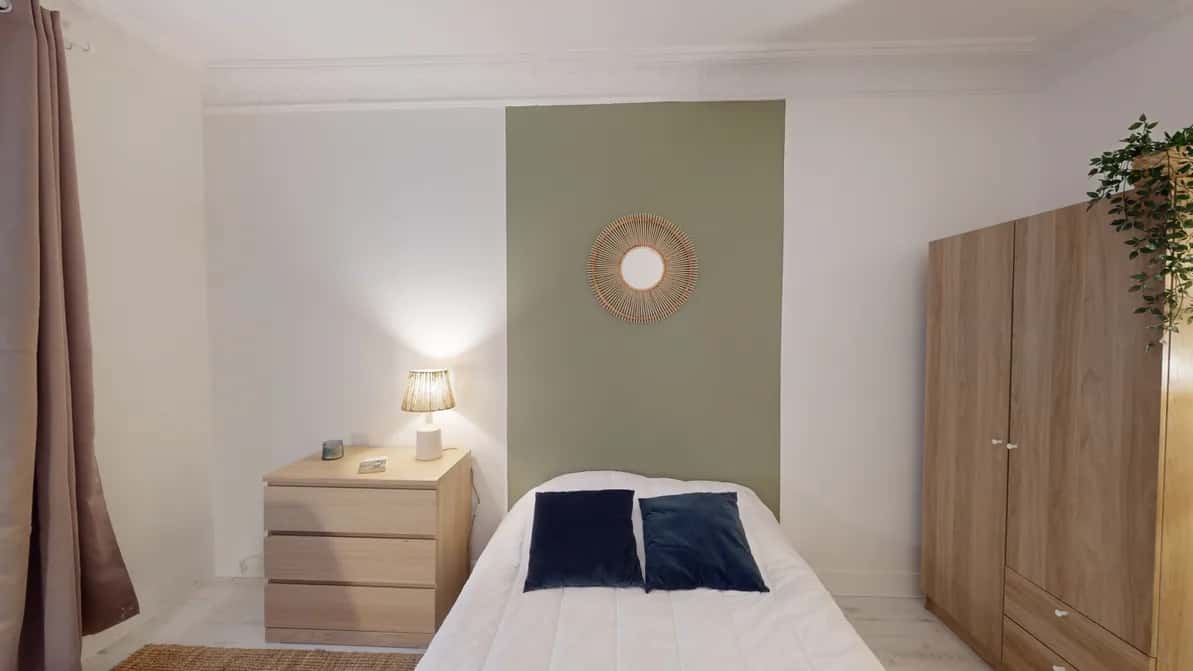 Habitación en Rue Euryale Dehaynin, Paris para 58 m² con 3 dormitorios