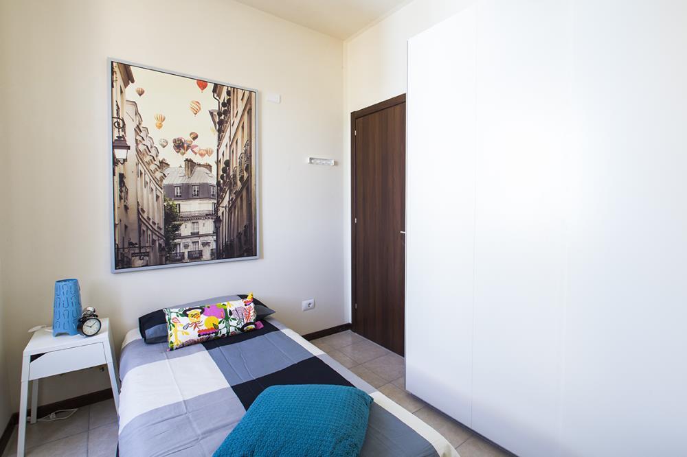 Stanza in Viale Alfredo Oriani