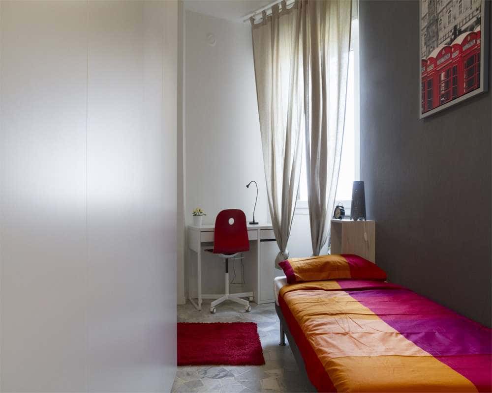 Special Offer: Stanza in Via Salvatore Barzilai