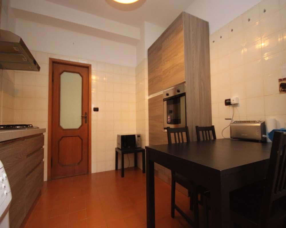 Special Offer: Stanza in Via Sebastiano Veniero