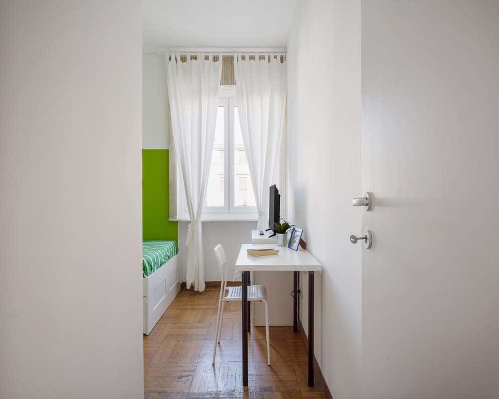 Stanza in Viale Tunisia