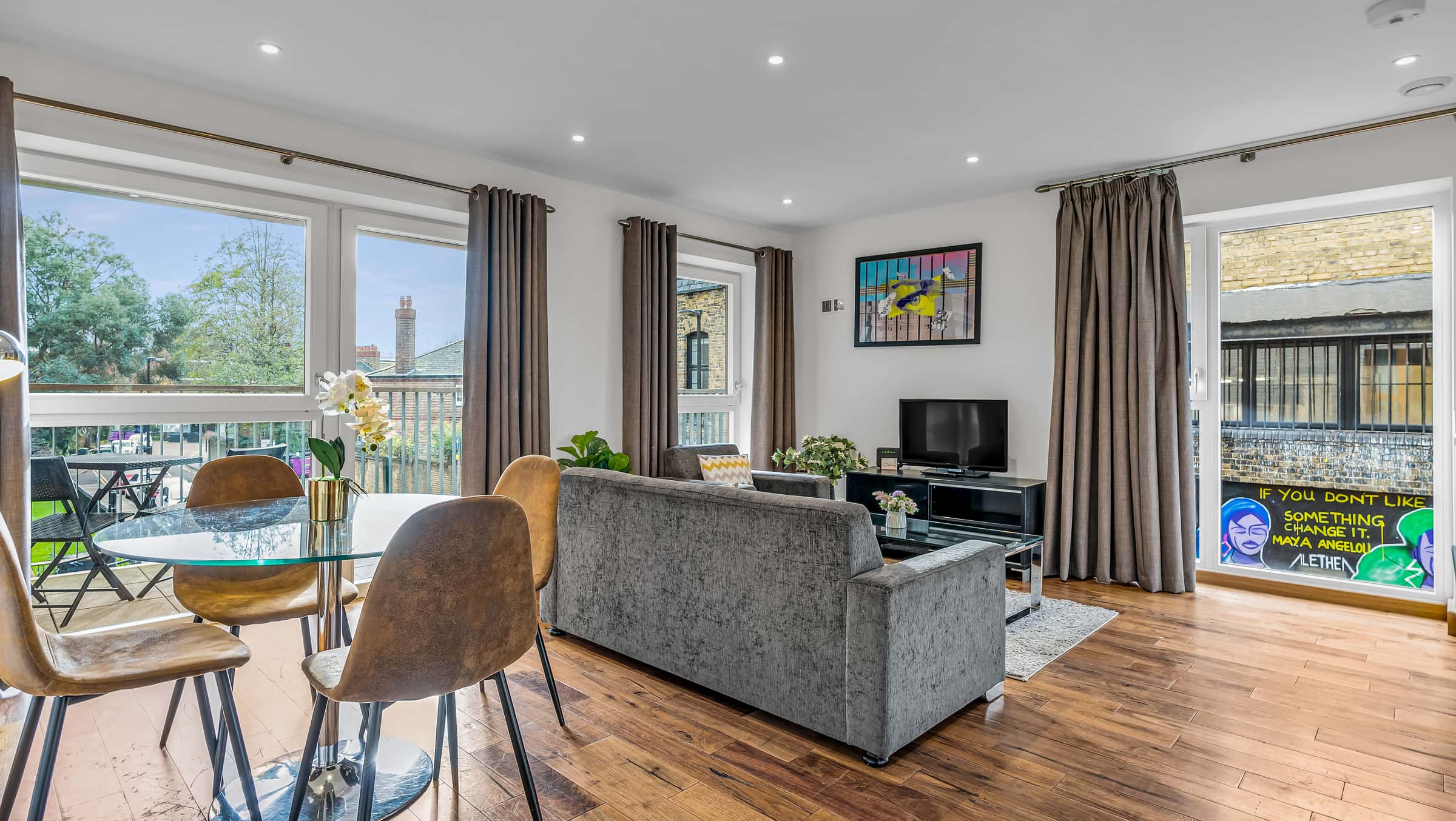 Apartamento em Diss Street, London para 66 m² com 2 quartos