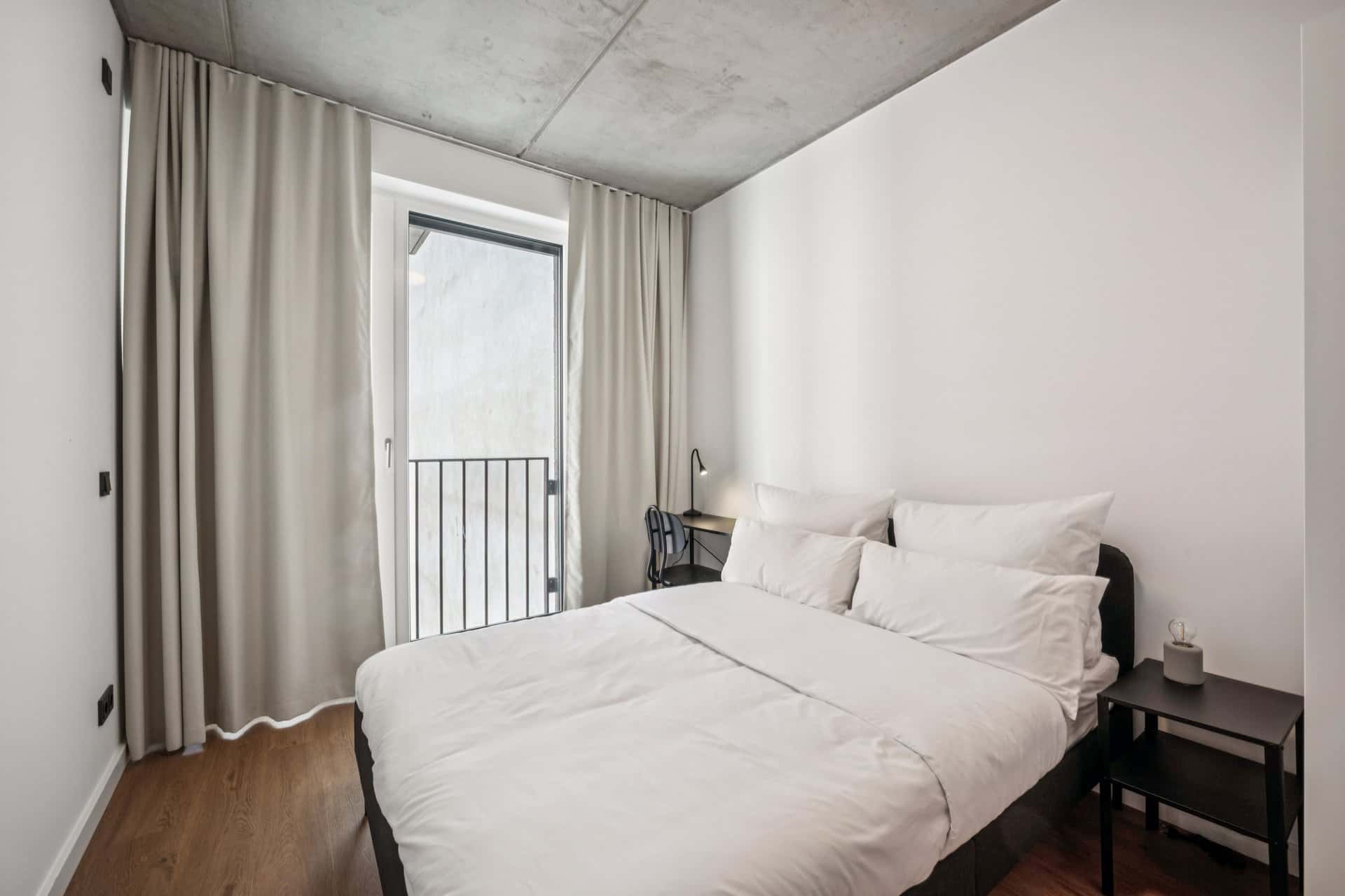 Room in Stromstraße, Berlin for 58 m² with 3 bedrooms