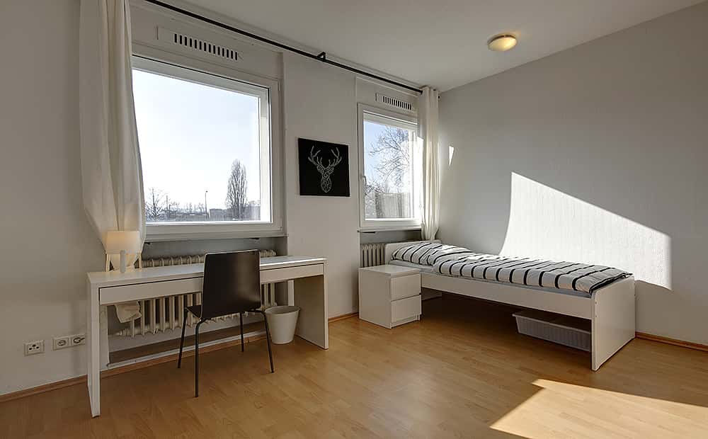 Zimmer in der König-Karl-Straße