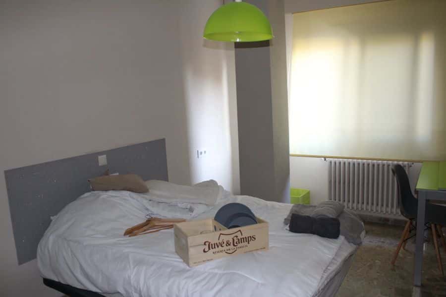 Habitación en piso de 5 habitaciones en Sant Francesc