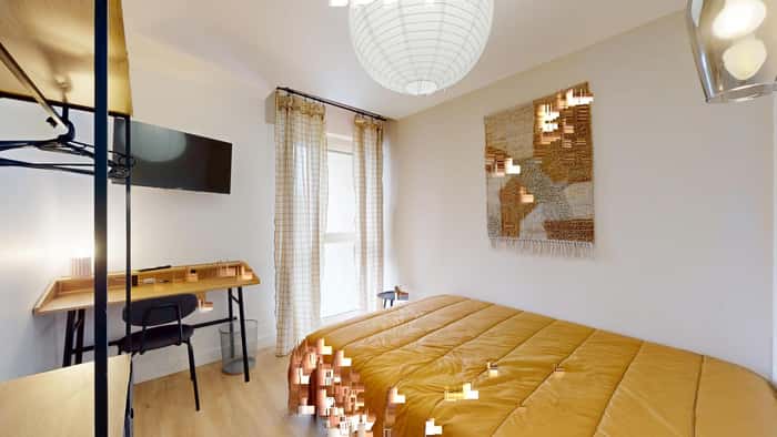 Listing photo thumbnail