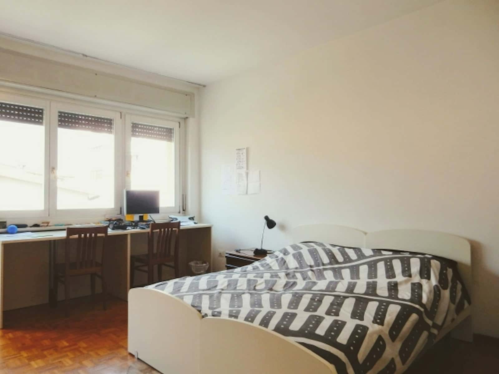 Stanza in Via San Pio X, Trento di 83 m² con 3 camere