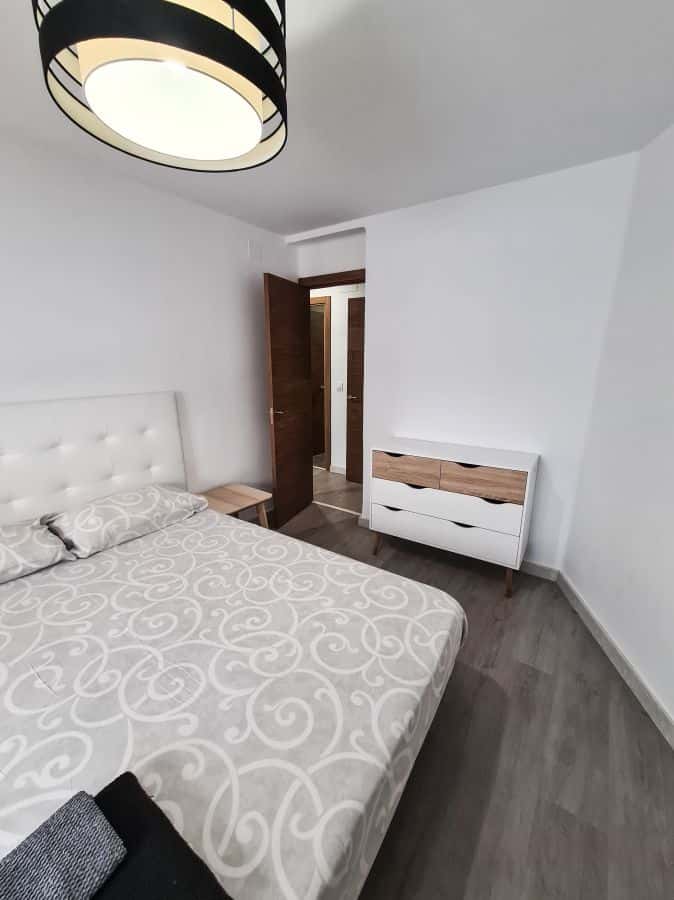 Habitación en piso de 5 habitaciones en Benimaclet