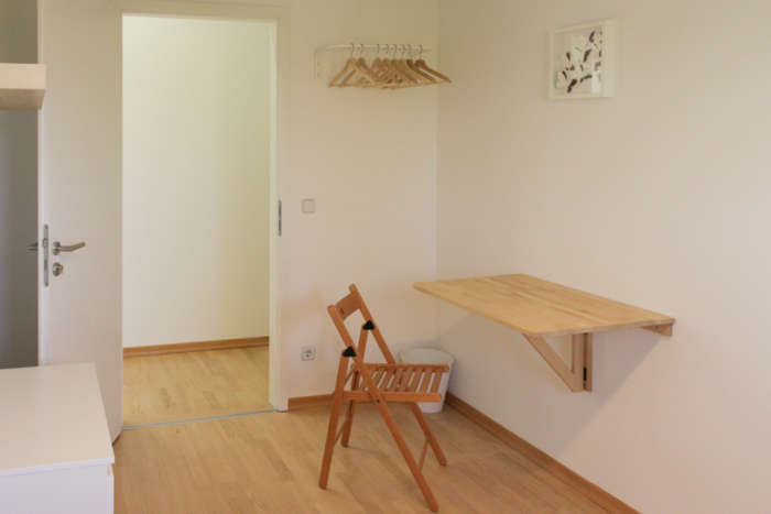 Listing photo thumbnail