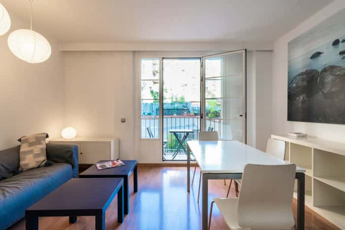 Listing photo thumbnail