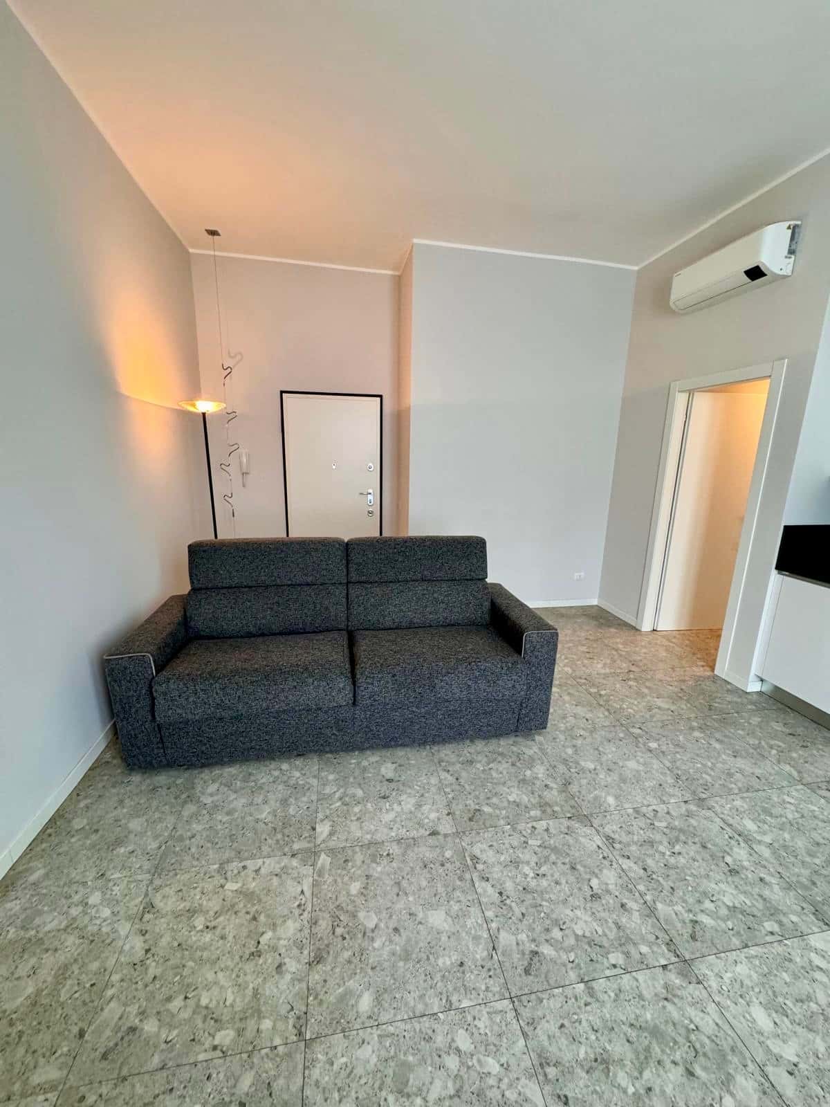 Apartment Milan, 2 beds — photo 8