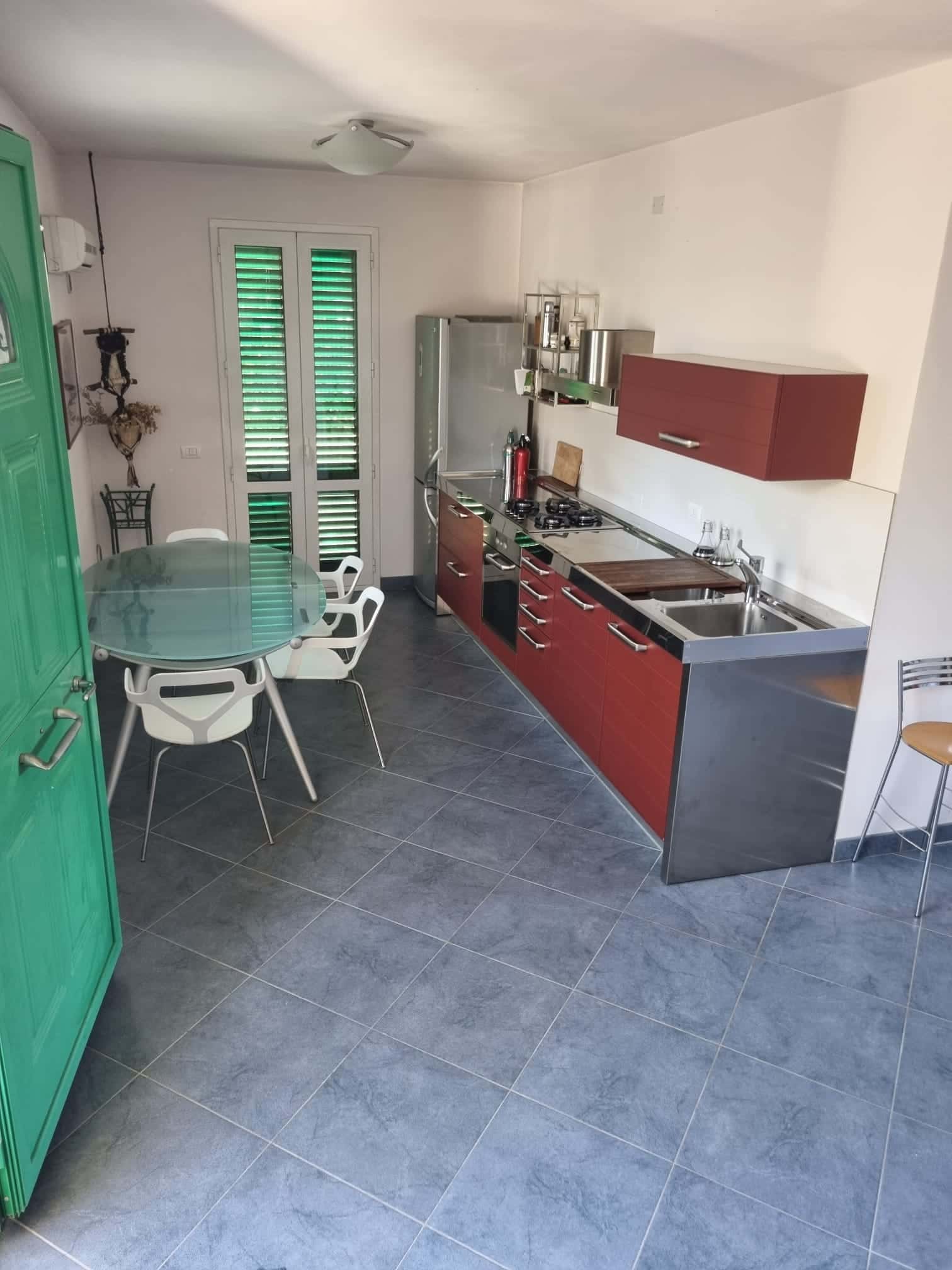 Apartment in Via Venezuela, Camaiore for 180 m² with 3 bedrooms