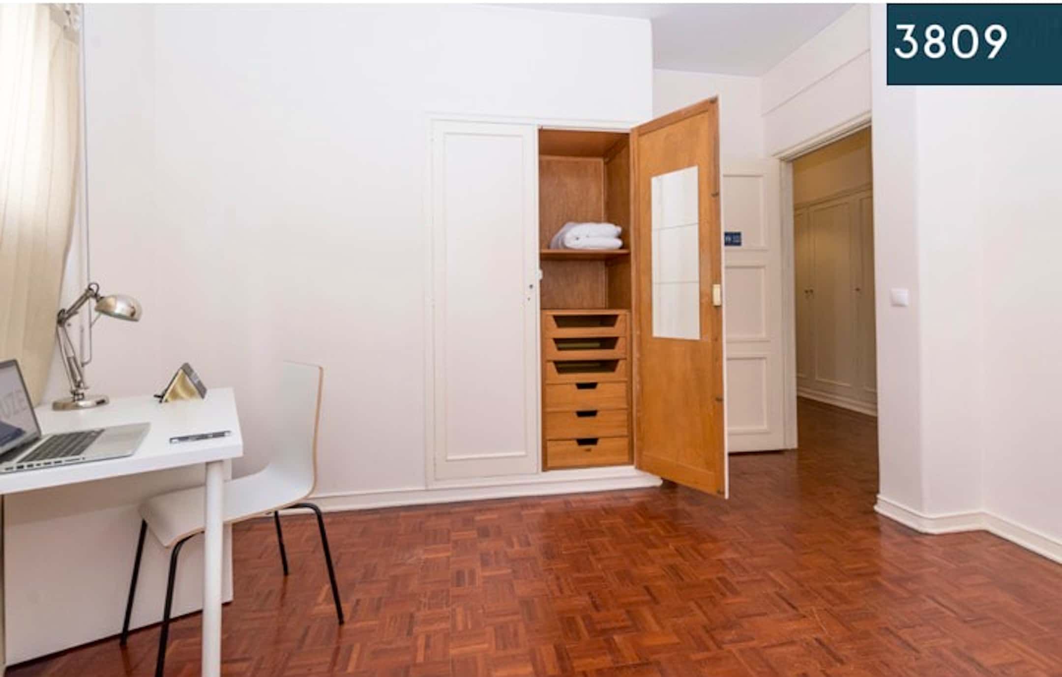 Rua do Pau de Bandeira (Students only)