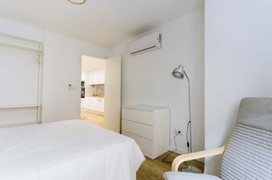 Habitación en piso de 4 habitaciones en La Petxina