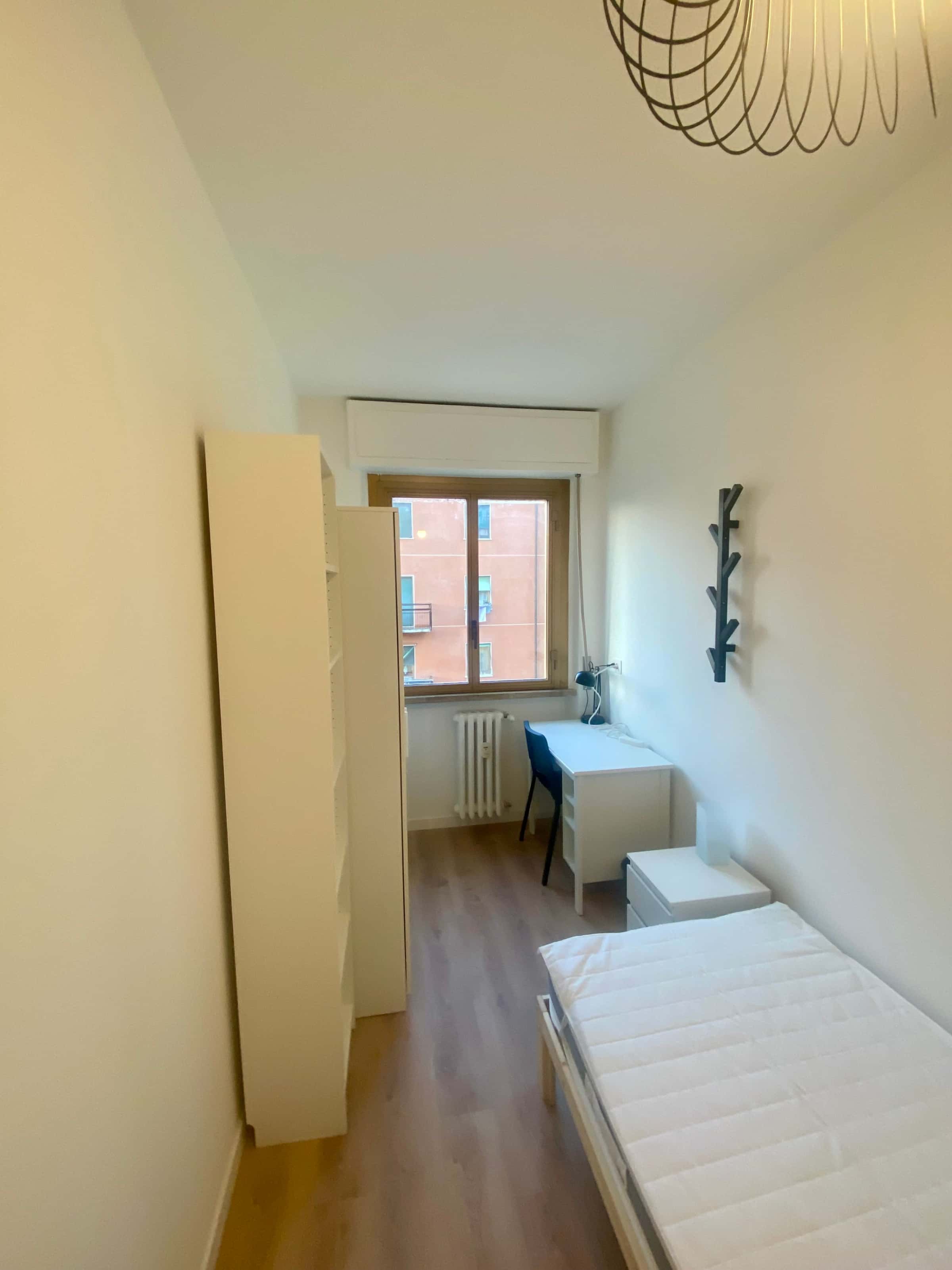 Stanza singola 2 in Via Cascina Barocco, Milano