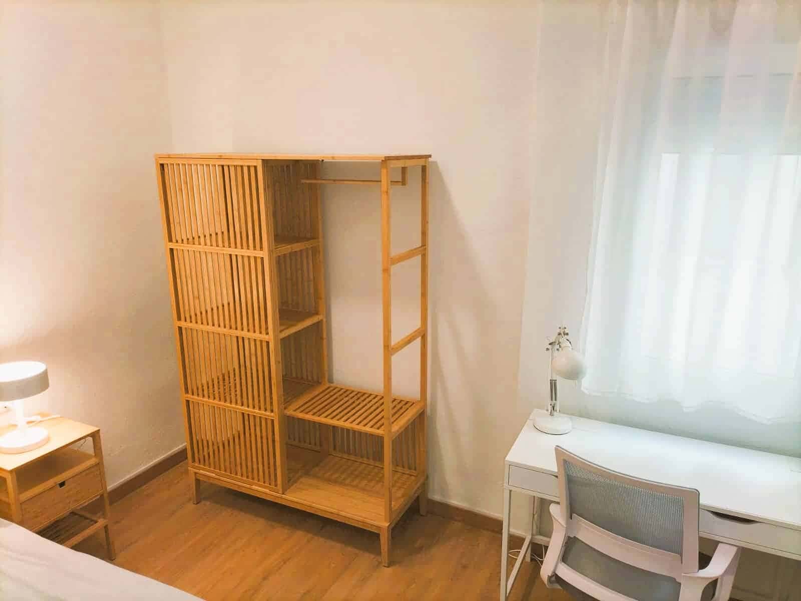 Habitacion privada en Carrer de l'Olivereta , Valencia
