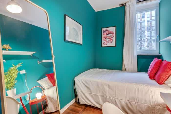 Listing photo thumbnail