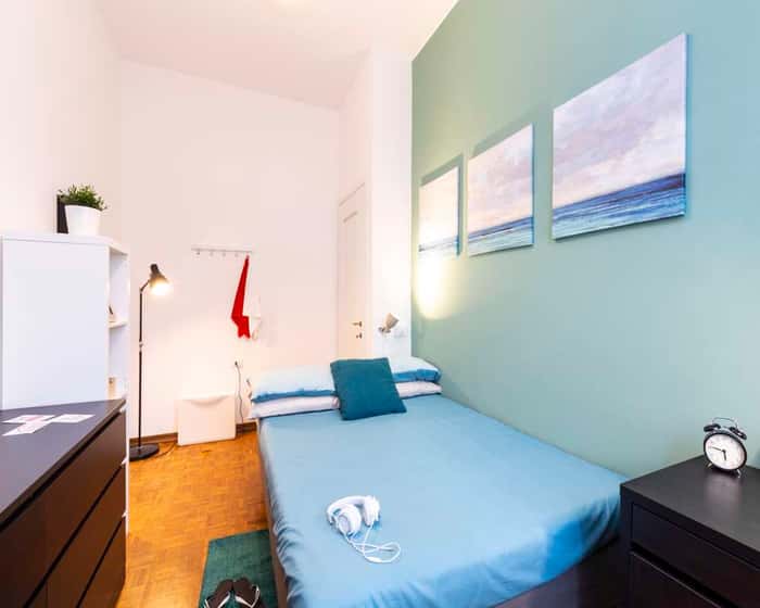 Listing photo thumbnail