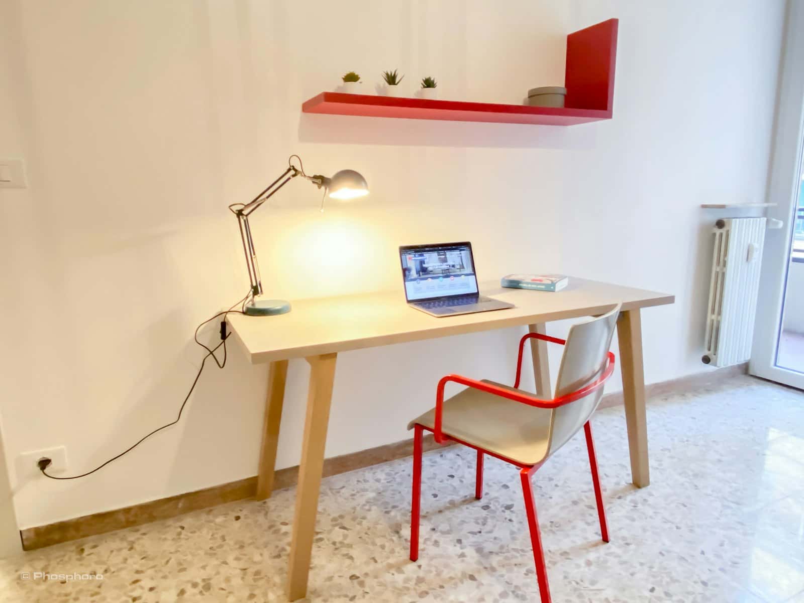 Stanza in Via Marcantonio della Torre, Verona di 75 m² con 3 camere