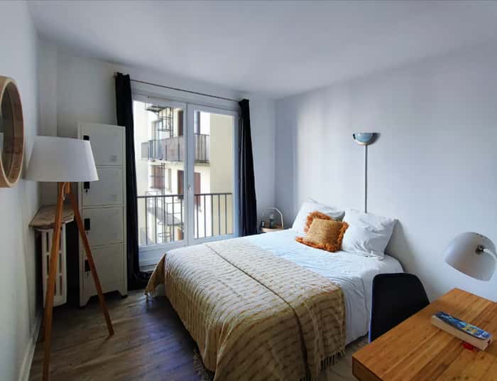 Listing photo thumbnail