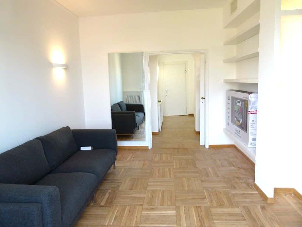Apartment in Via Mauro Macchi, Milano for 92 m² with 2 bedrooms