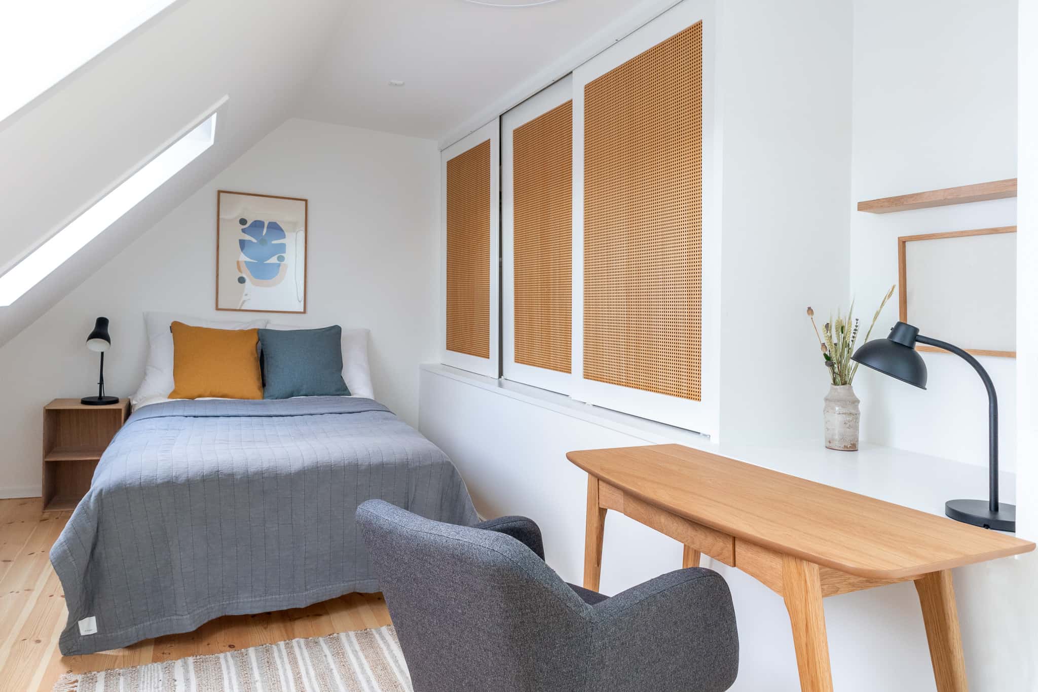 Arne Room 6 Standard+