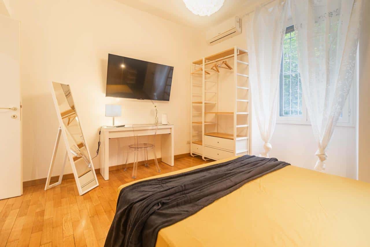 Apartment Rome, 1 bed — photo 23