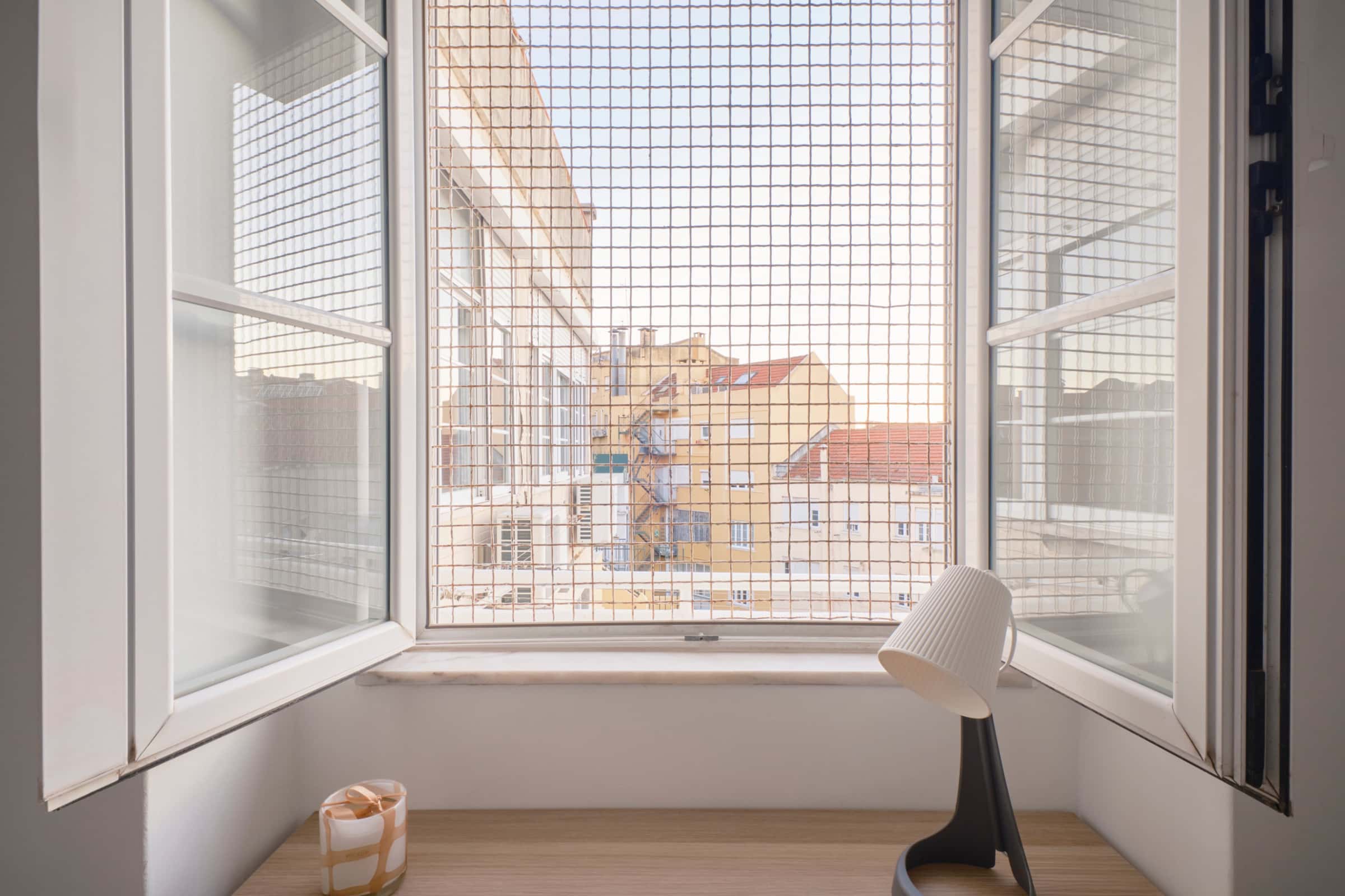 Furnished Room in Lisbon - Room 10