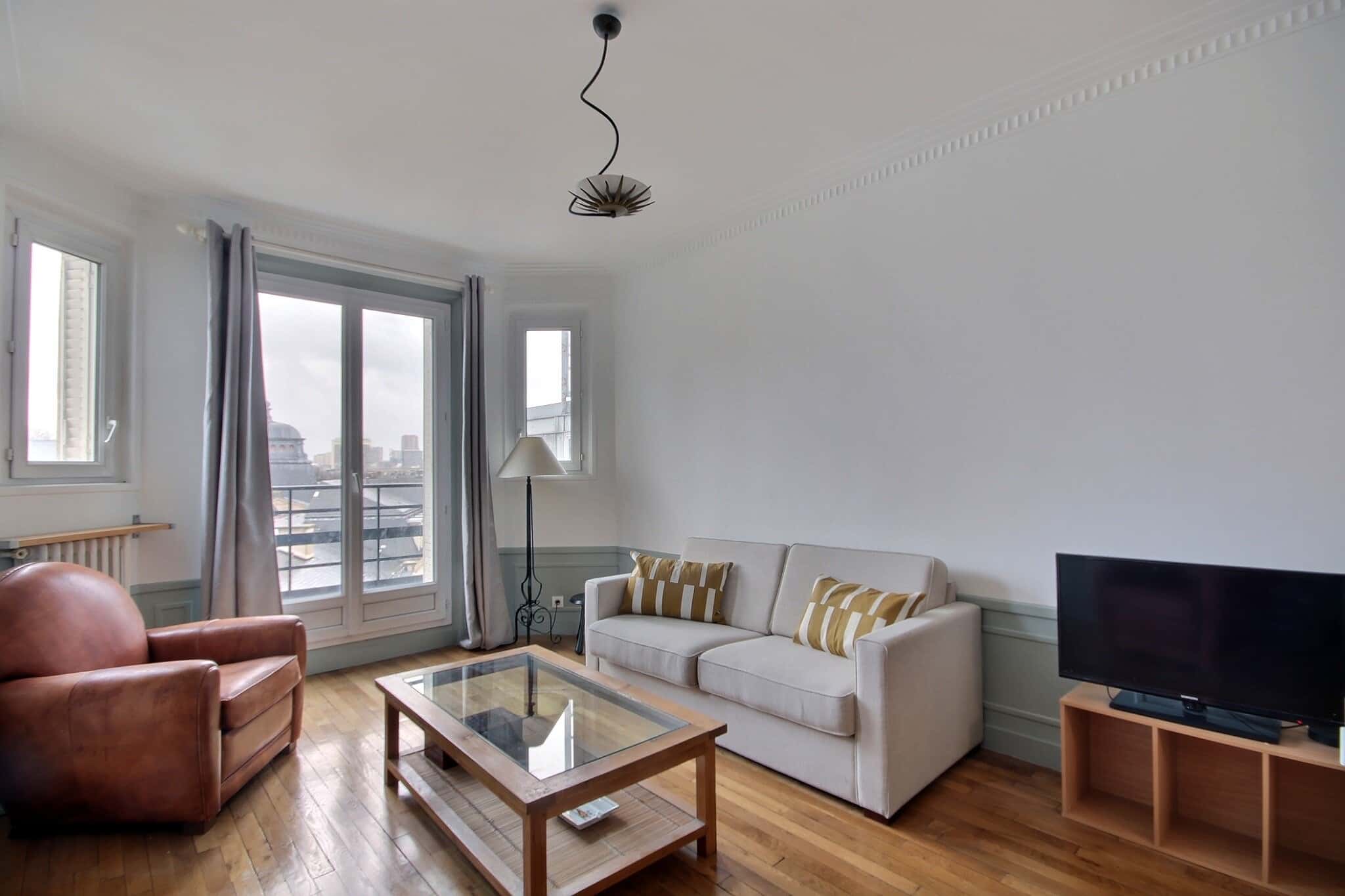 Location Appartement meublé 2 chambres - 72m² - Port Royal / Raspail - Paris