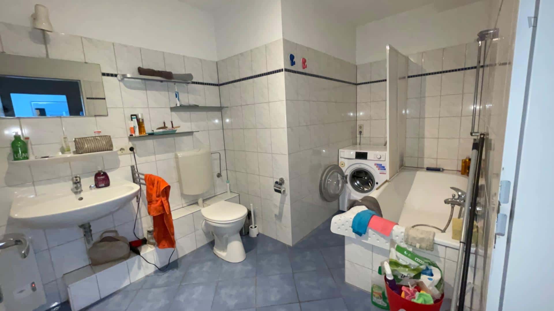 Room in Abbentorstraße, Bremen with 7 bedrooms - Photo 4