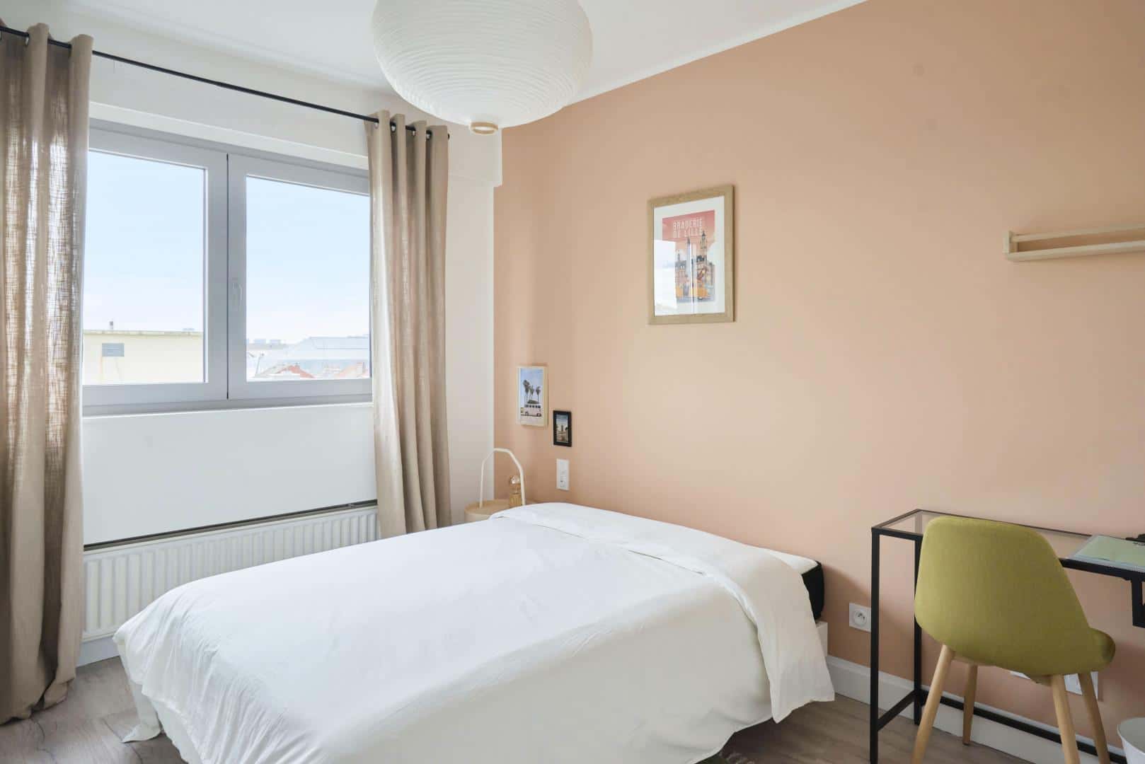Chambre 5 - FRERES VAILLANT B