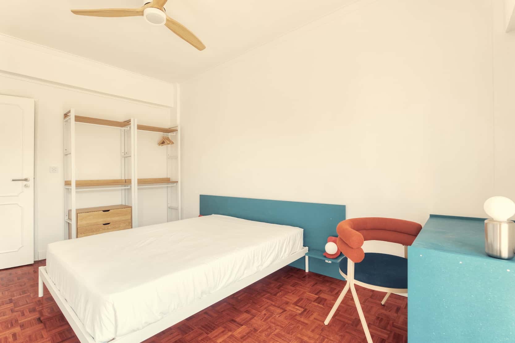 Spacious room in Lisbon - Ottolini E3