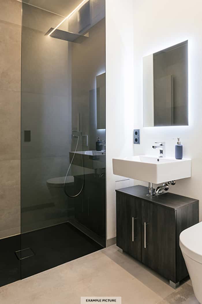 Listing photo thumbnail