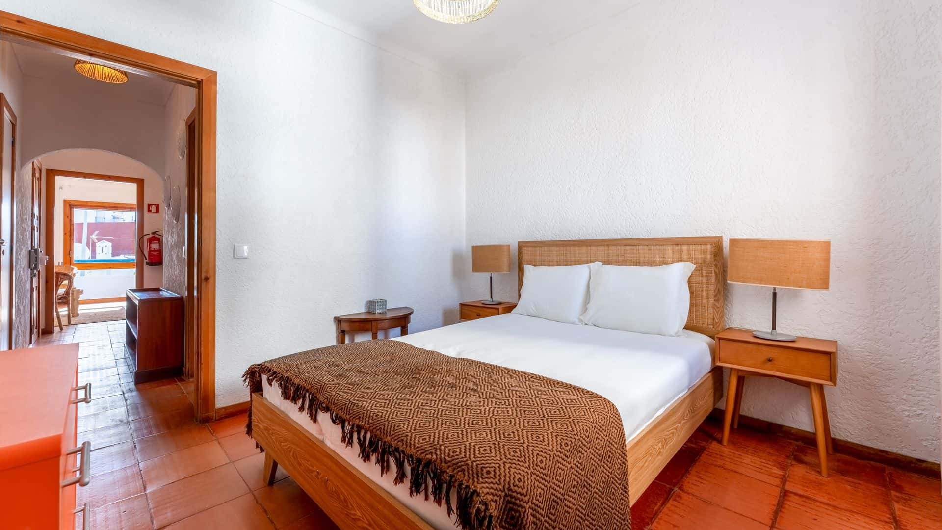 Comfy 2 BDR Apartment W/ Balcony