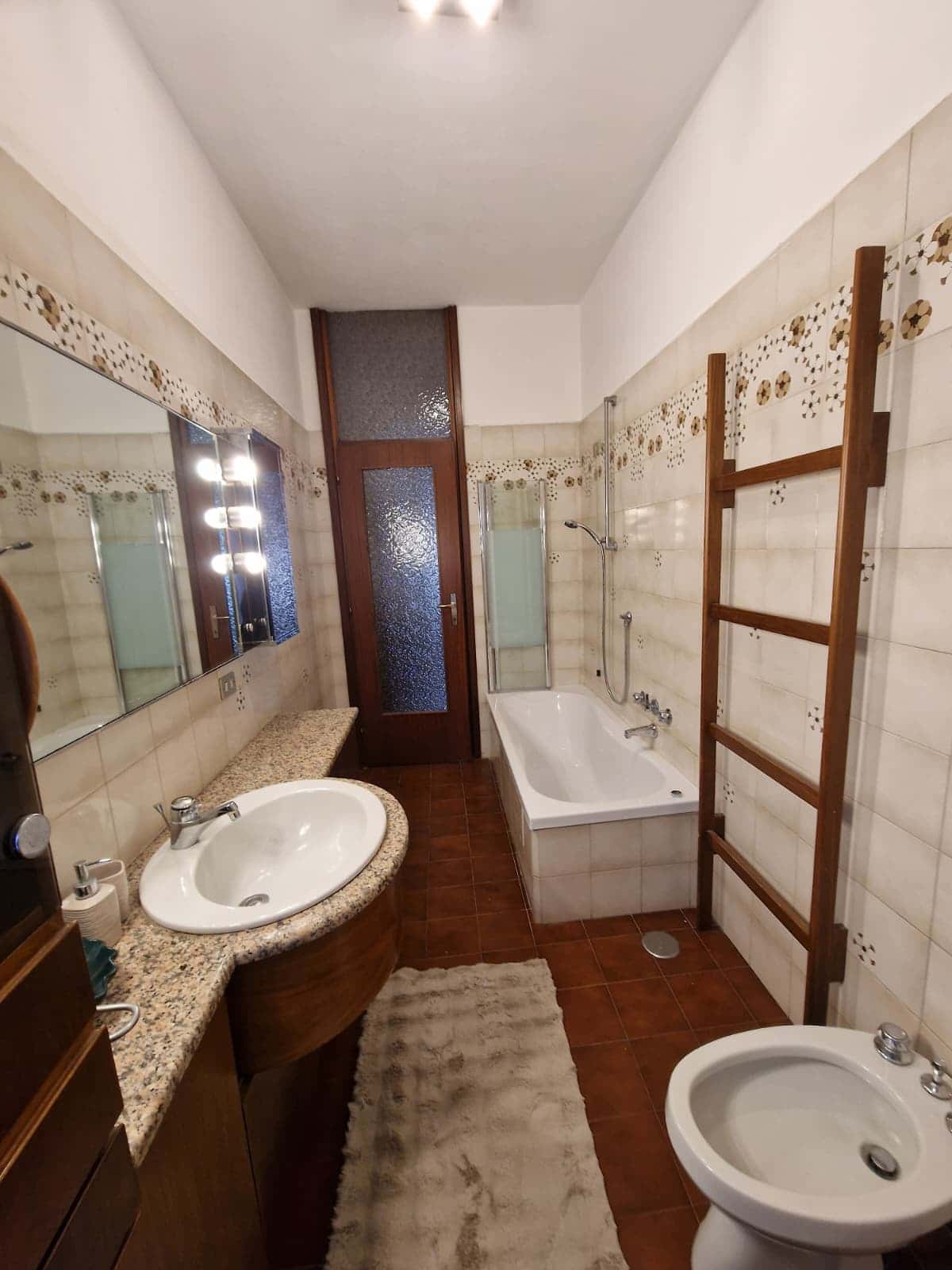 Appartamento in Via Gabriele D'Annunzio, Cormano di 110 m² con 2 camere