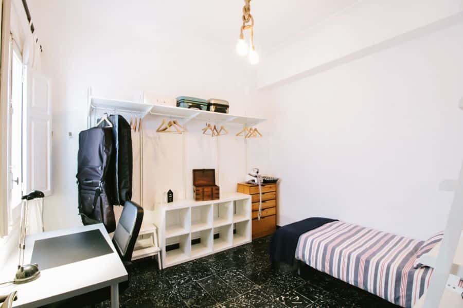 Habitación en piso de 6 habitaciones en La Petxina