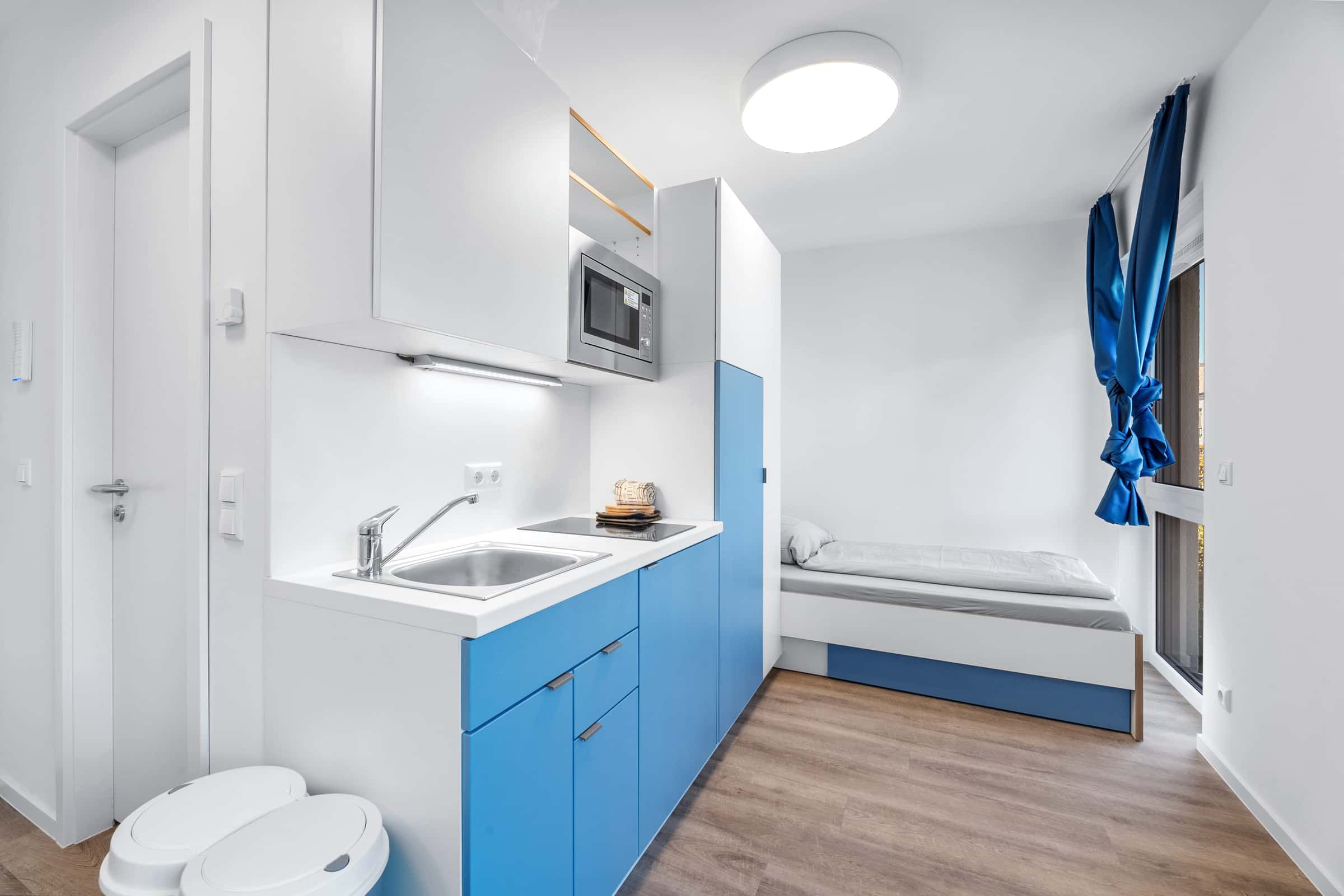 Fully furnished studio with balcony - Nearby HTW University