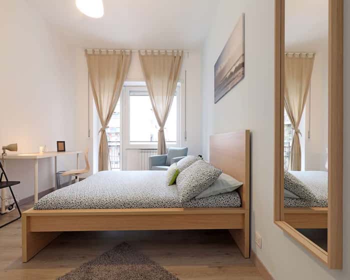 Listing photo thumbnail