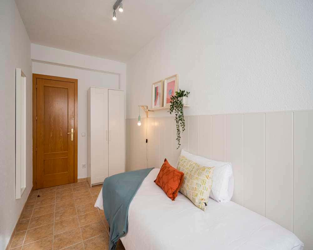 Habitación individual en la Calle de Bravo Murillo
