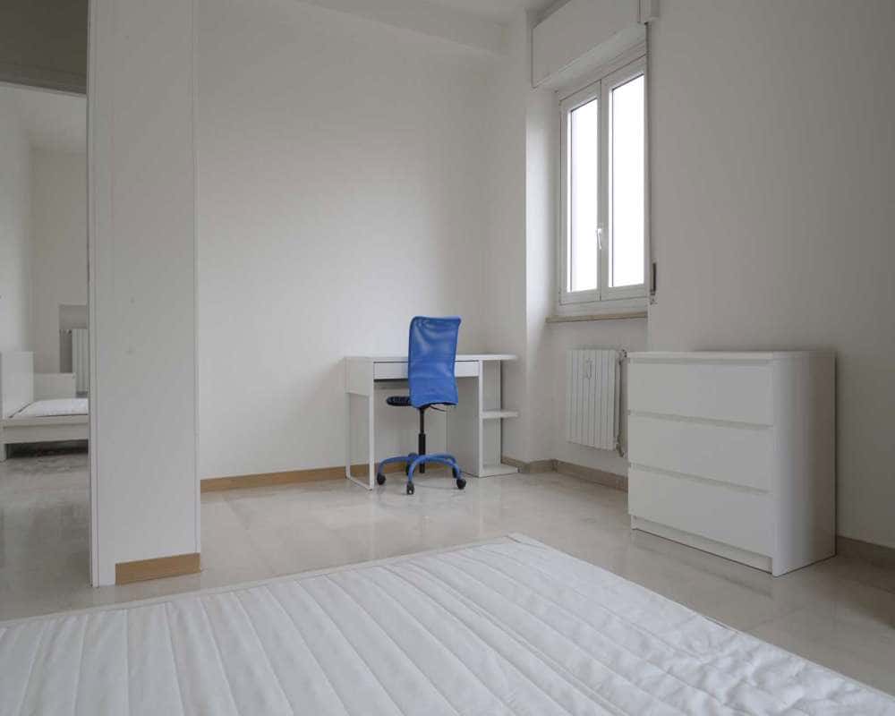 Stanza in Via Vincenzo Giordano Orsini