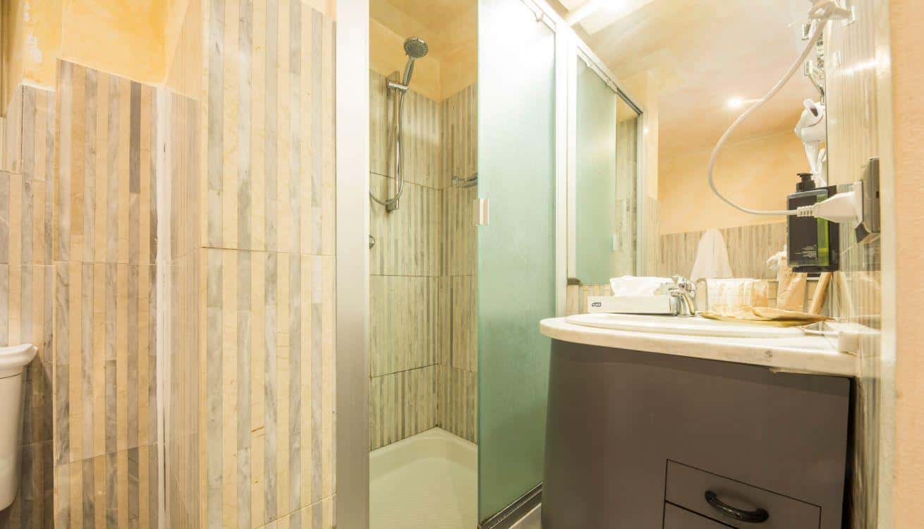 Apartment Genoa, 1 bed — photo 151