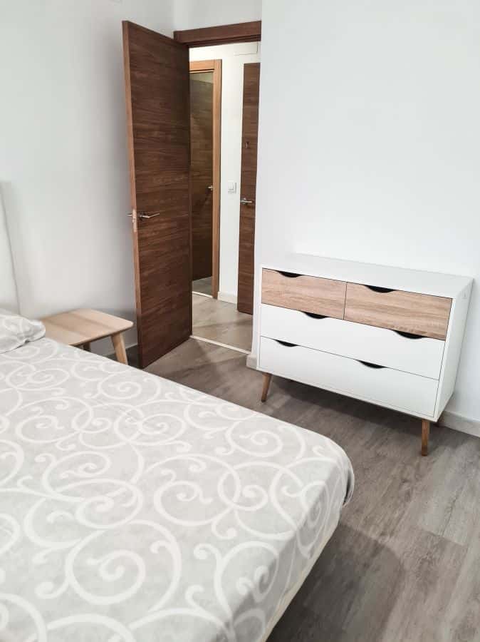 Habitación en piso de 5 habitaciones en Benimaclet