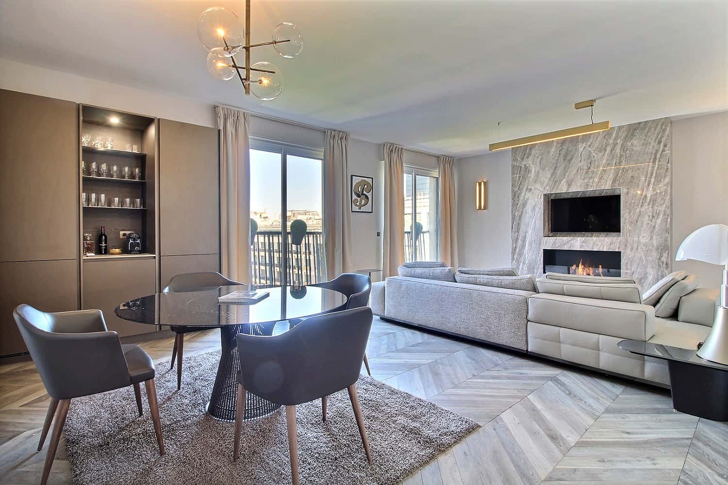 Apartment 2 bedrooms 112m²